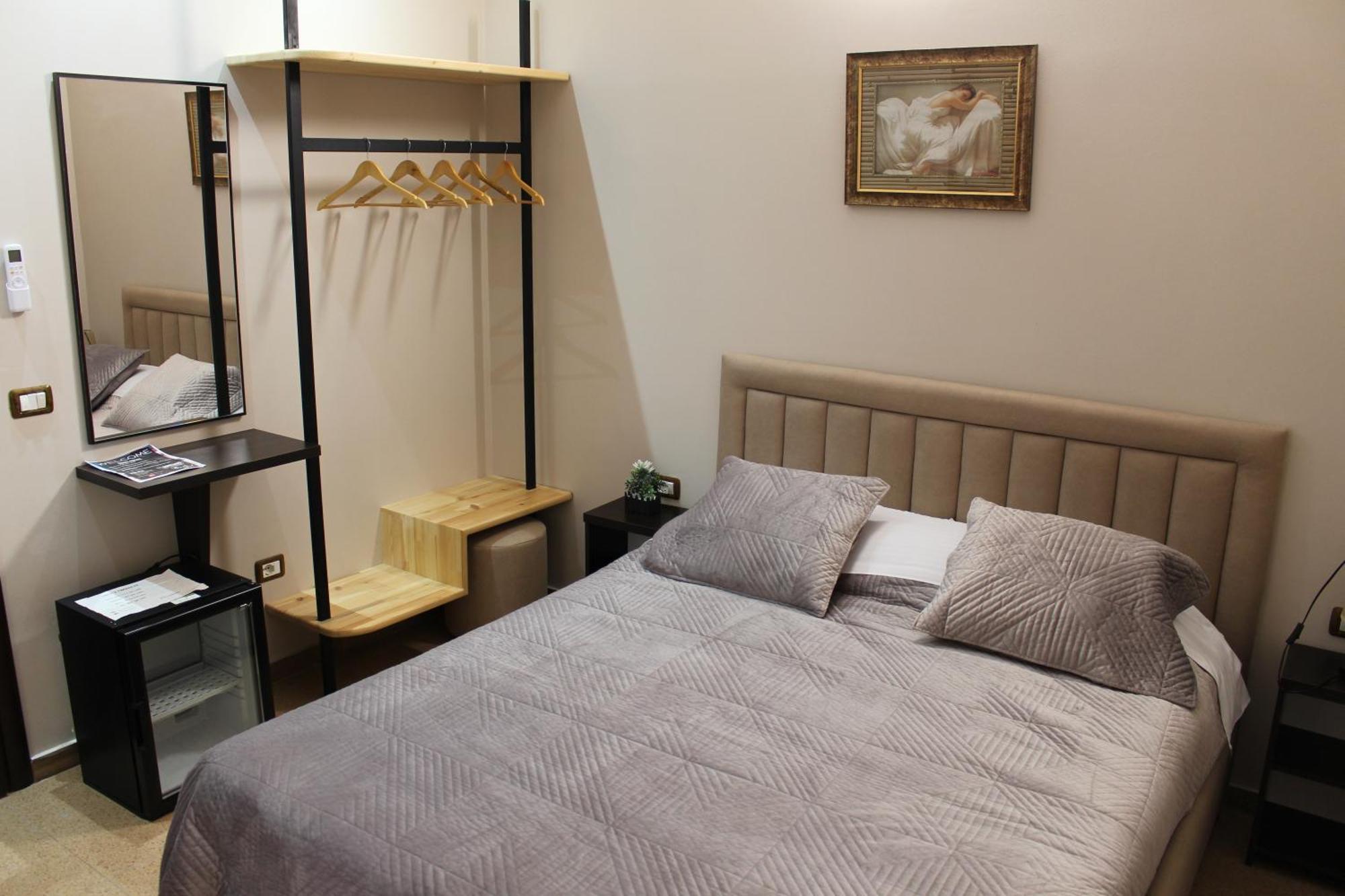 Hotel Vila Maledhi Berat Buitenkant foto